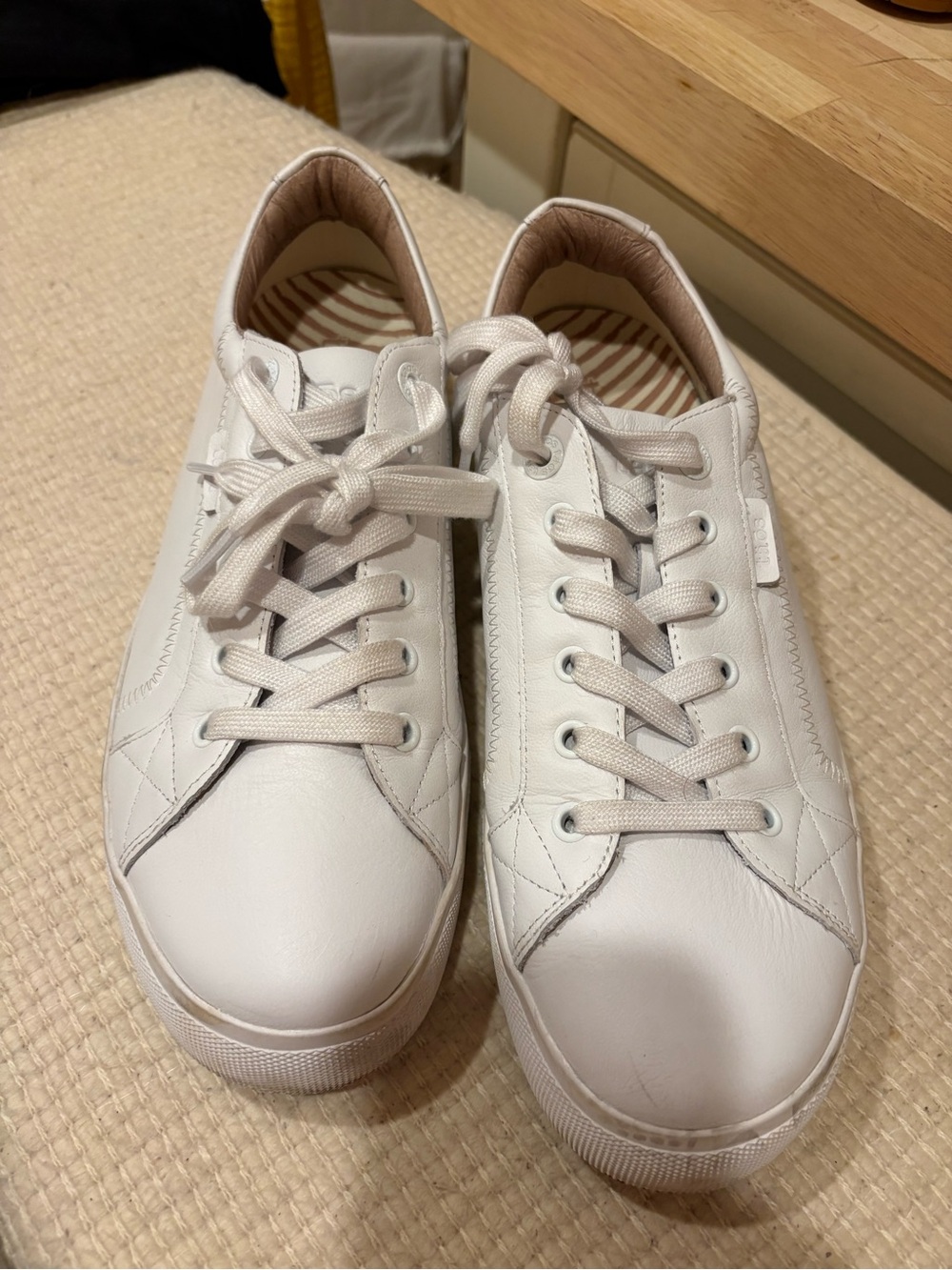 Taos Footwear White Leather Low-Profile Sneakers with Tan Heel Tab